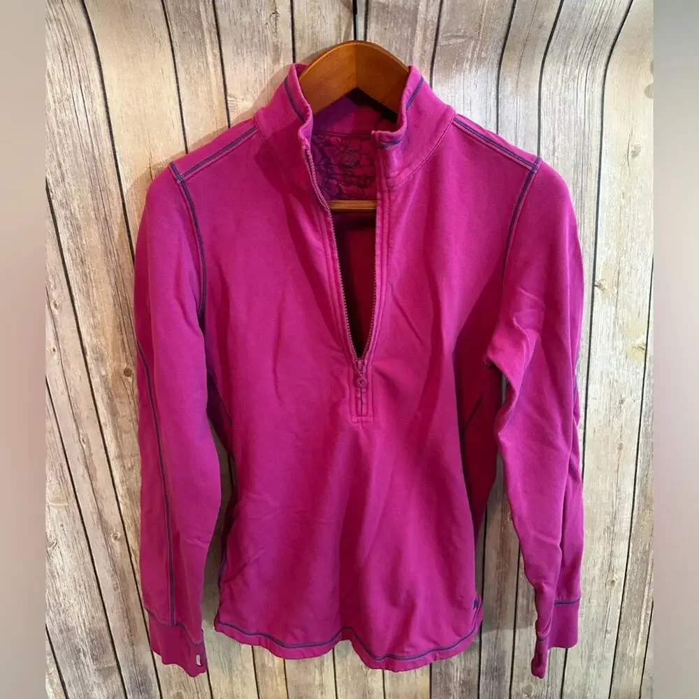 Tommy Bahama Women’s large zip up, magenta with blue accents, front pockets - Picture 2 of 8